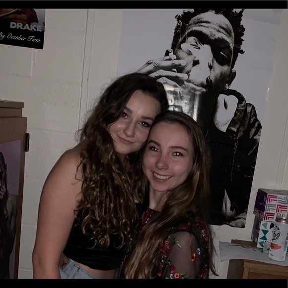 Meet your Posher, Maddy - Picture 1 of 1